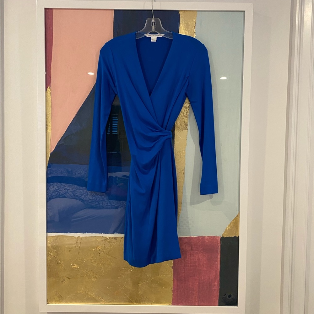 DVF - Classic Diane VonFurstenberg Wrap Dress!